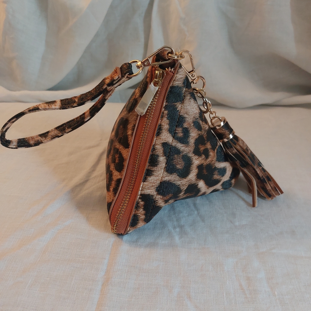 Leopard Print Wristlet Pouch